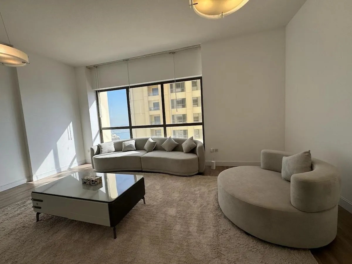 2Br With Terrace Aparment In Jbr, The Walk Apartment Dubai United Arab Emirates